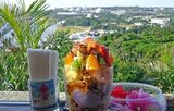 沖縄の路上アイス「アイスクリン」の絶景カフェ・アーク、丘の上にある不思議な建物