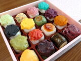 瓶詰団子などhakata yamadaya（博多やまだや）の創作和菓子は、写真映えする華やかさ！
