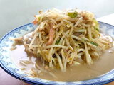 佐賀の名店！井手ちゃんぽん、パンチのきいたスープとマシマシ野菜にホレた