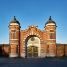 日本初の監獄ホテルが誕生、奈良監獄は星のや・ミュージアム・カフェへ