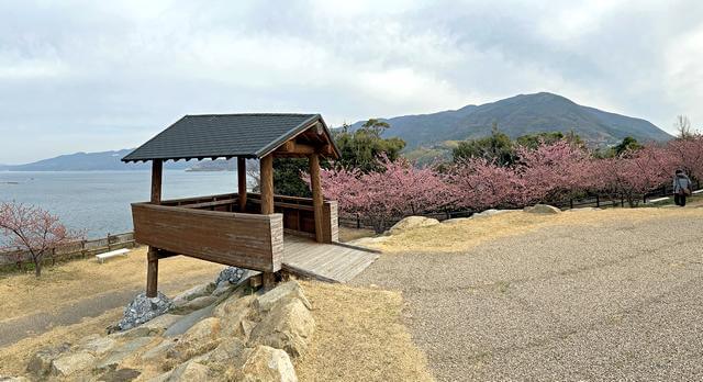上関城山歴史公園の見晴台（東屋）