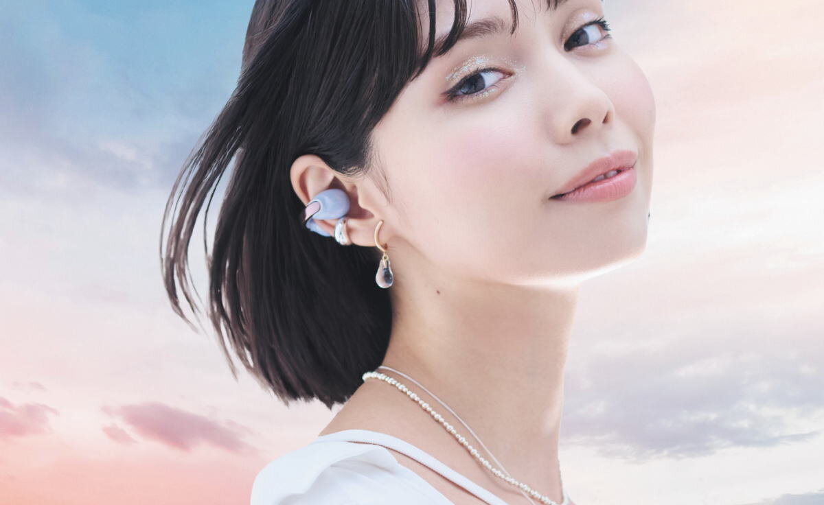 これは周りに勧めたい。ビクター イヤーカフ型イヤホン「音アクセ」シリーズに夏の新色