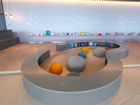 リゾナーレ下関 絵本コーナー