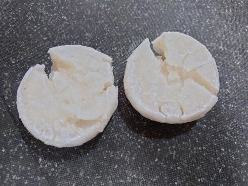 ガチガチのお餅をレンジでチン