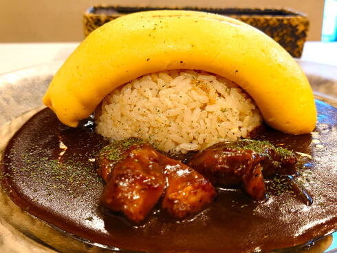 福岡県福岡市 ケロムレスト オムライス横からビジュアル