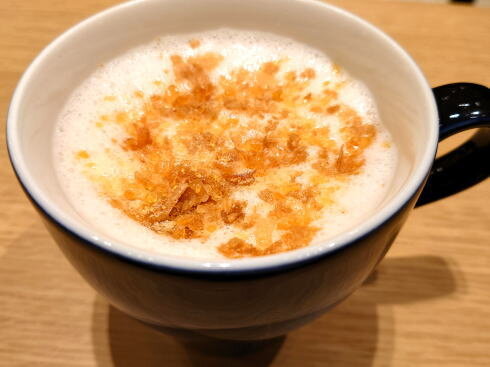 ホットチョコレートフェスティバル キャラメリゼドアップル（ホワイトチョコ）