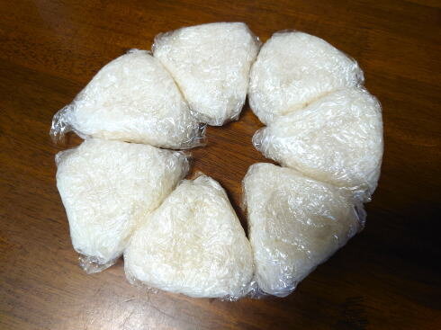同じ量で素早く量産できる！おにぎり